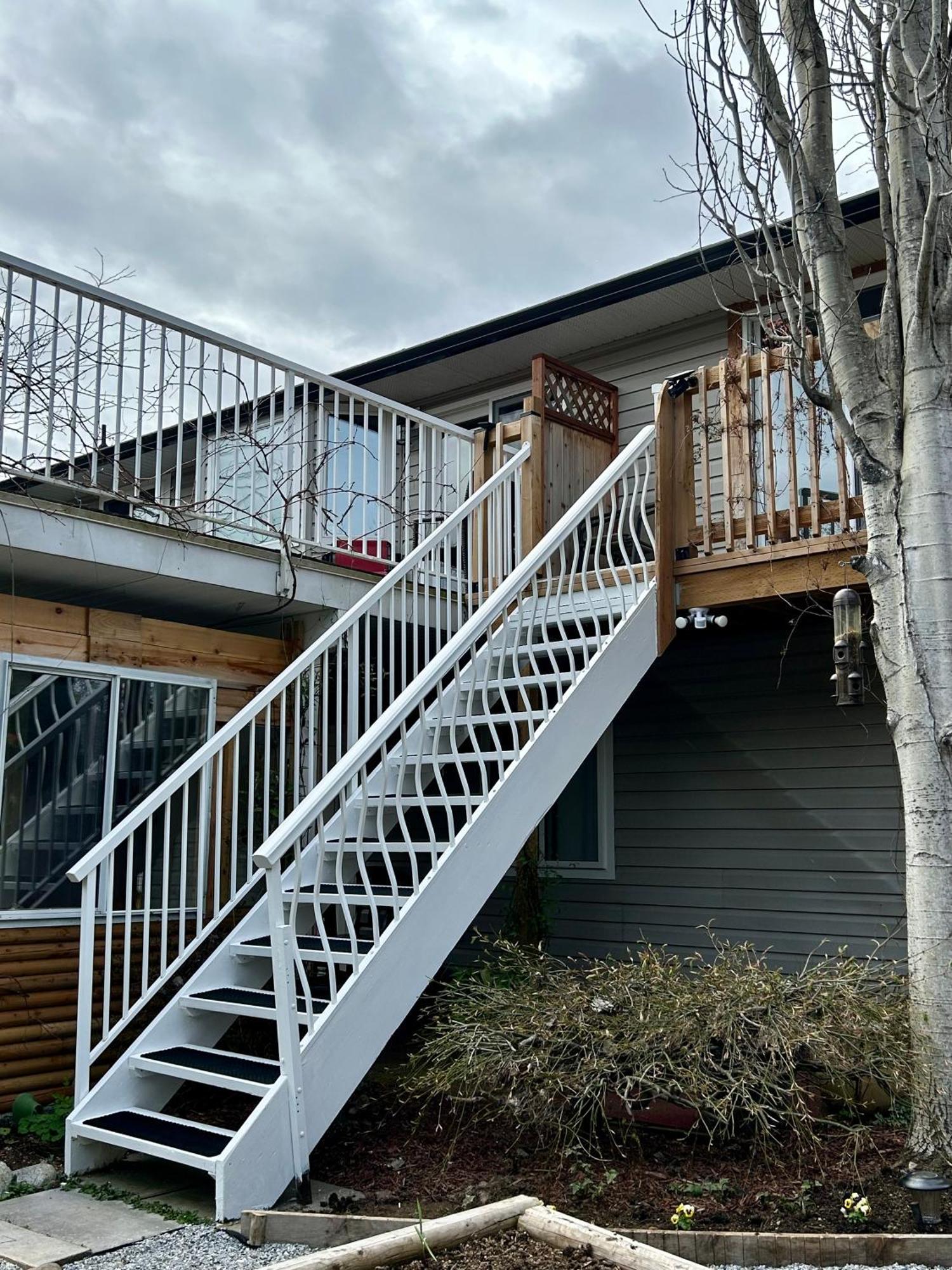North Nanaimo Gem - Garden-View Room With Private Ensuite ภายนอก รูปภาพ